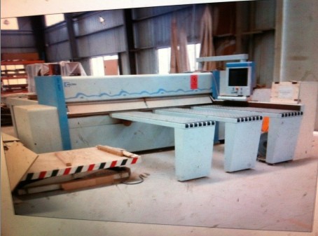 德國豪邁電子鋸