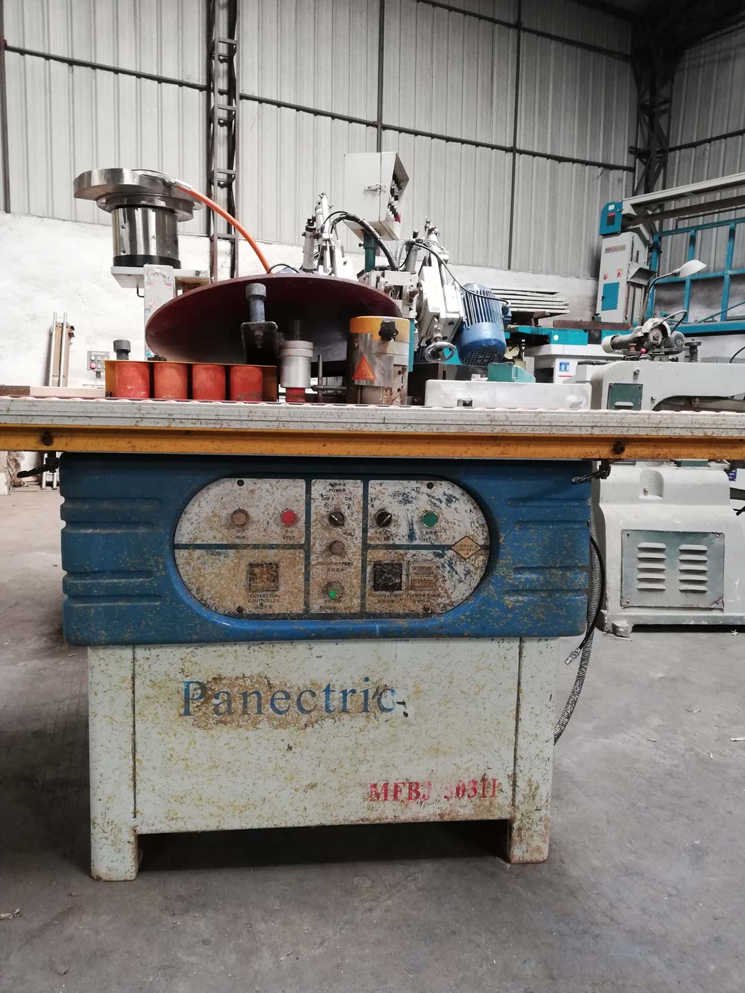 震邦手動(dòng)封邊機(jī)