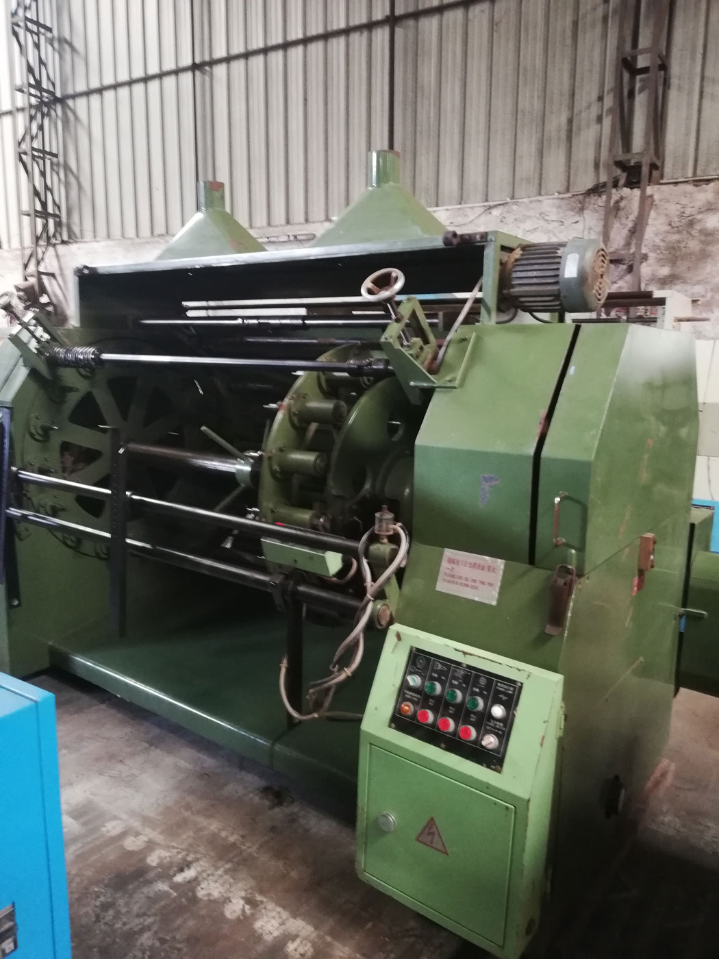 臺灣車積砂光機