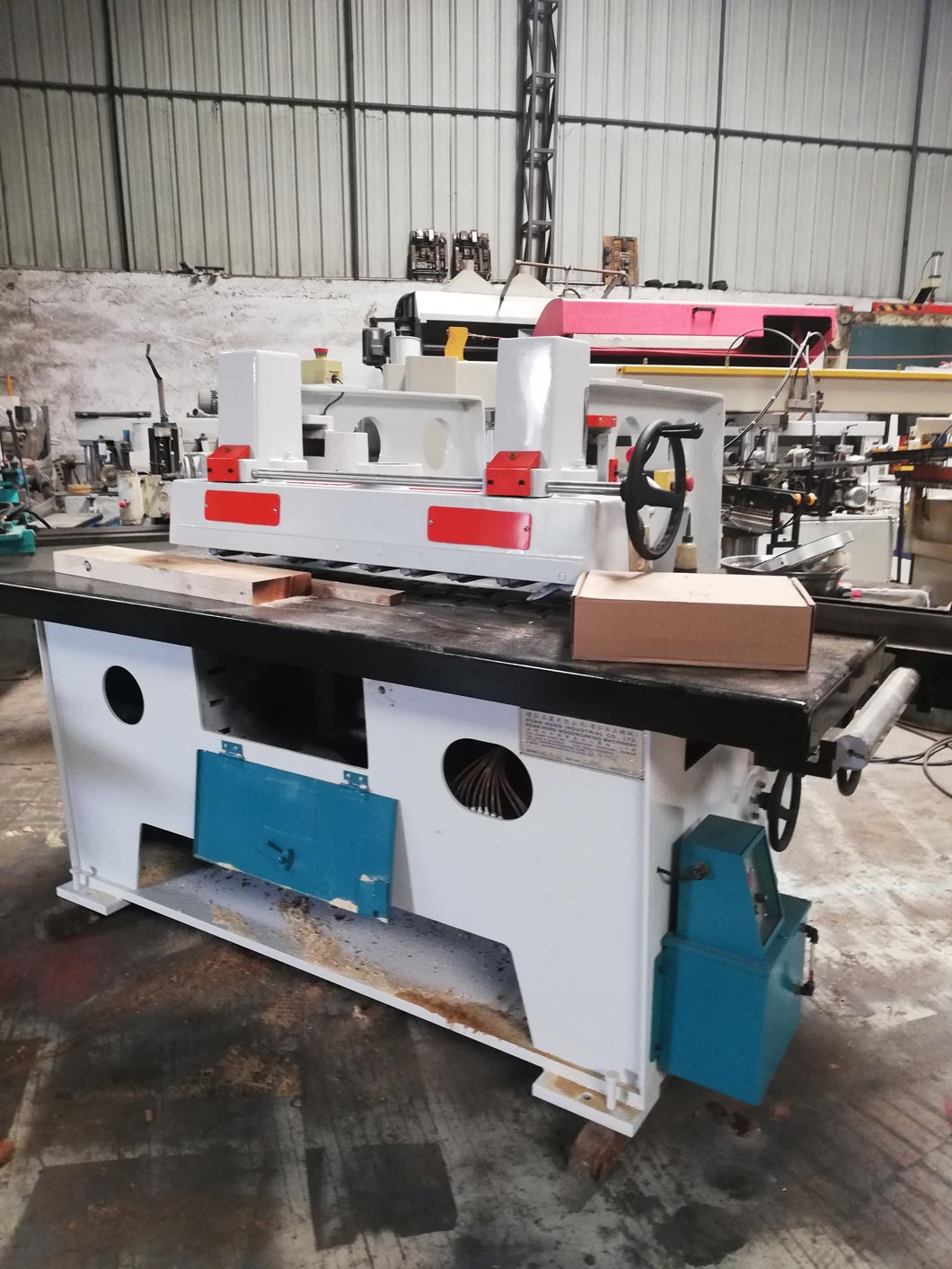 二手臺灣縱鋸機