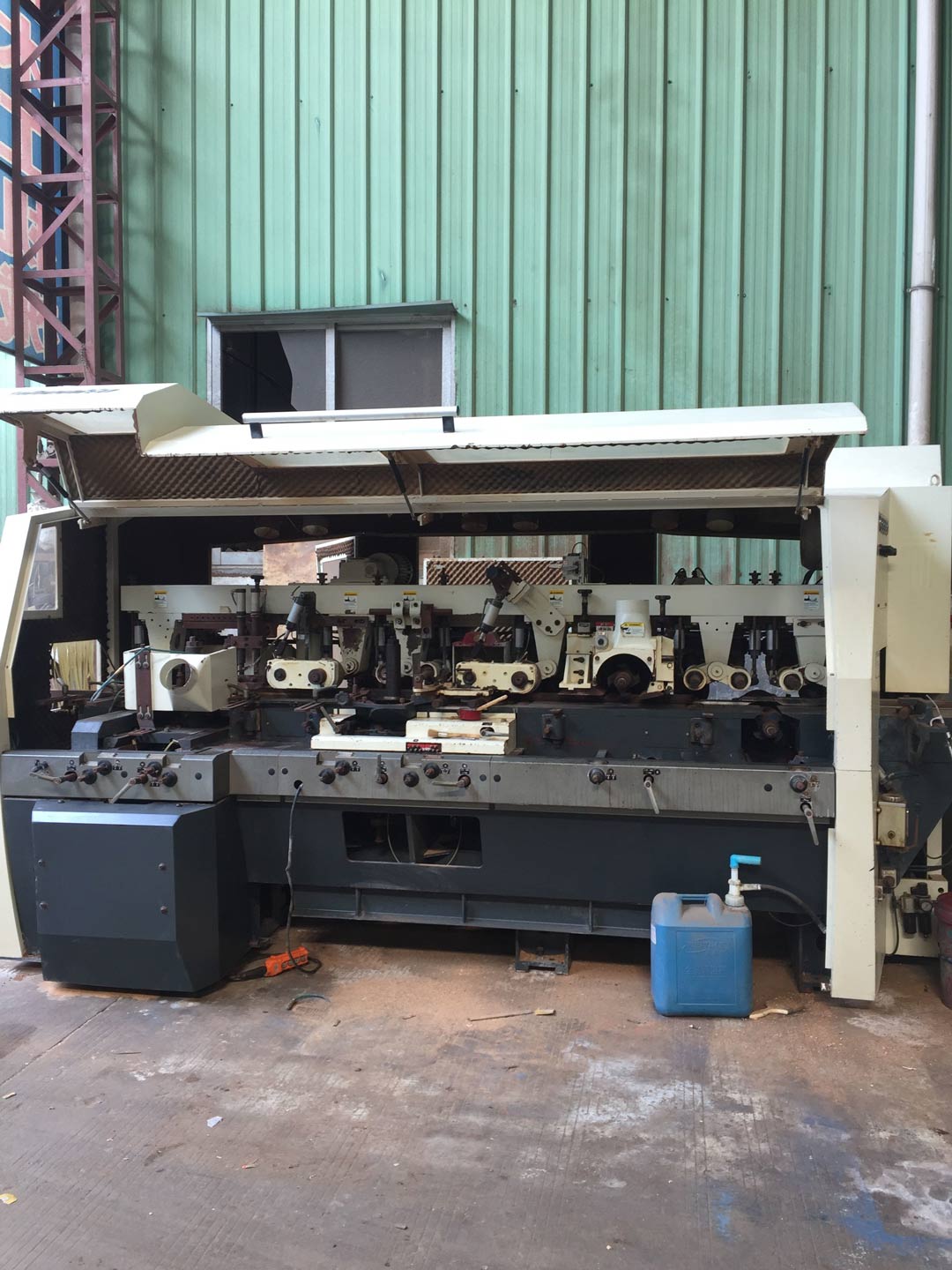 臺灣森科六軸對刨鋸