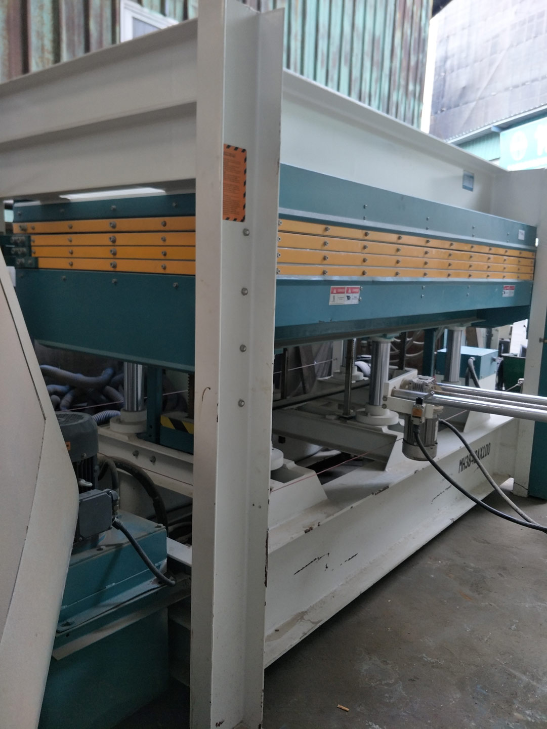 二手威德力熱壓機&nbsp;二手木工機械